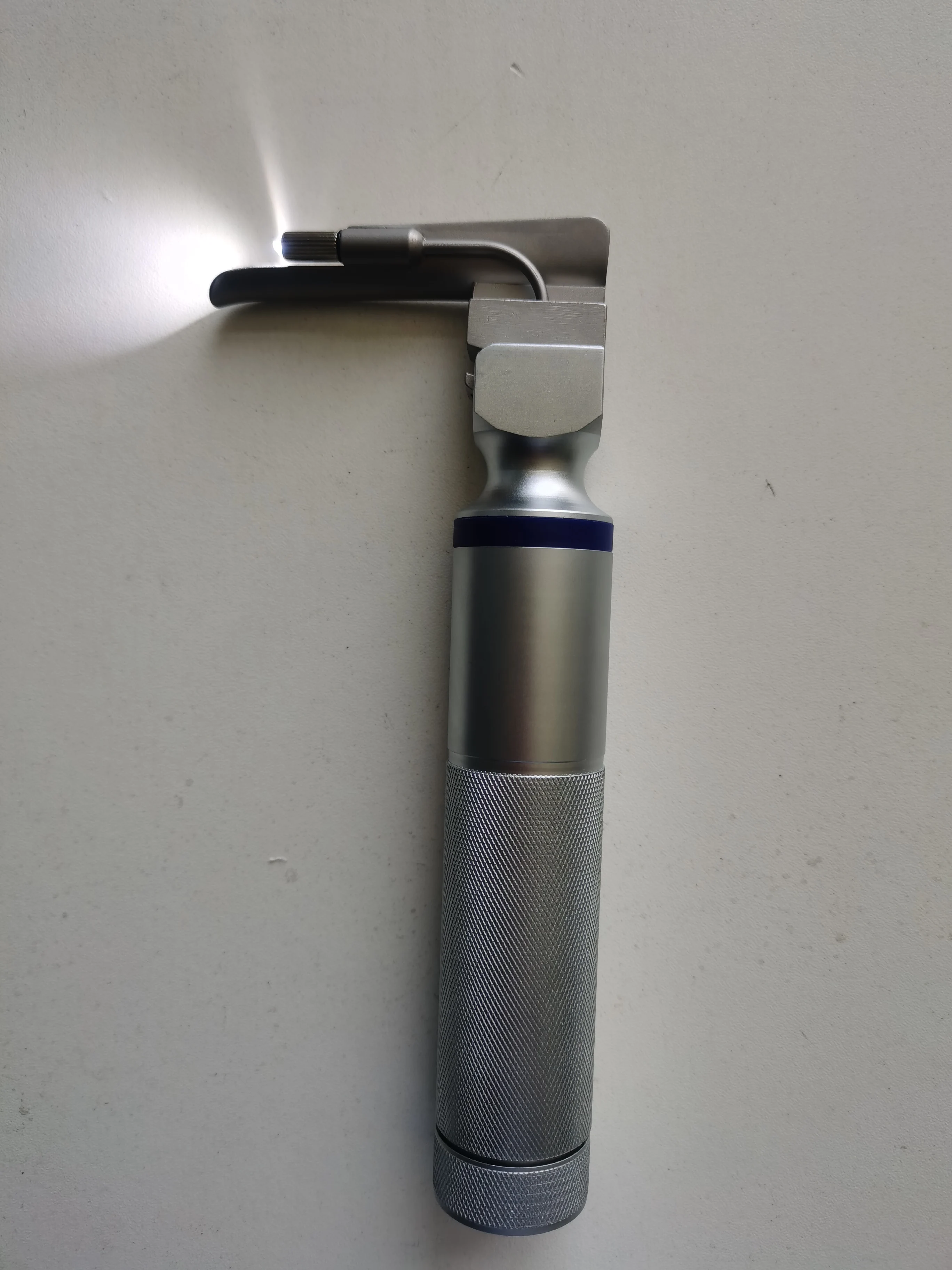 EUR PET Hot Sale Vet Ent Fiber Optic Lamp Veterinary Examination Laryngoscope With 5 Blades for Different Kinds of Animal