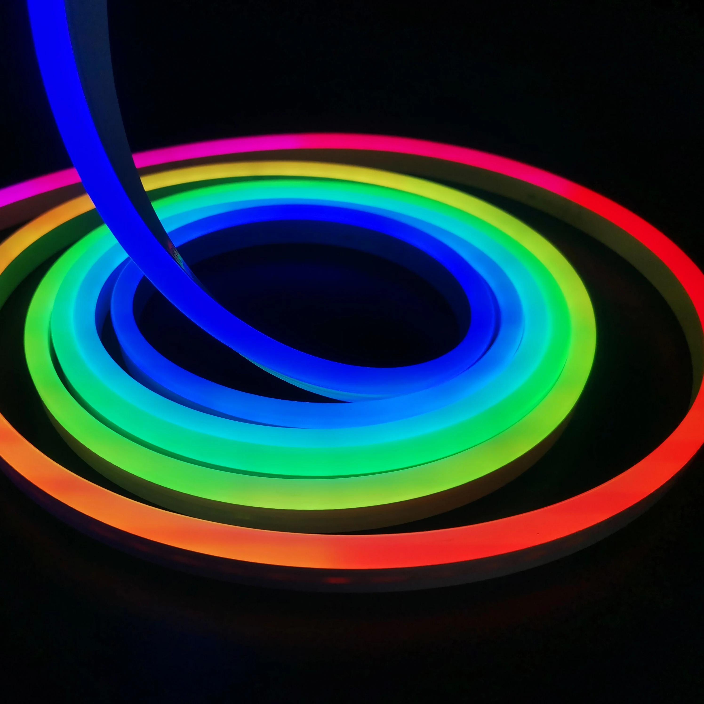 Dream Color Rgbw DC12V 24V Magic Digital  LED neon Strip Rgbic Led Intelligent Addressable Light Strip