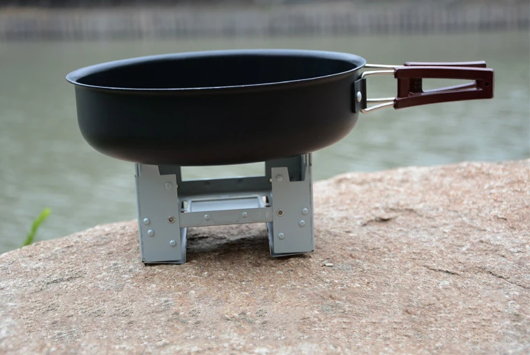 Outdoor Tent Butane Portable Mini Camping Stove German Style Folding Stove