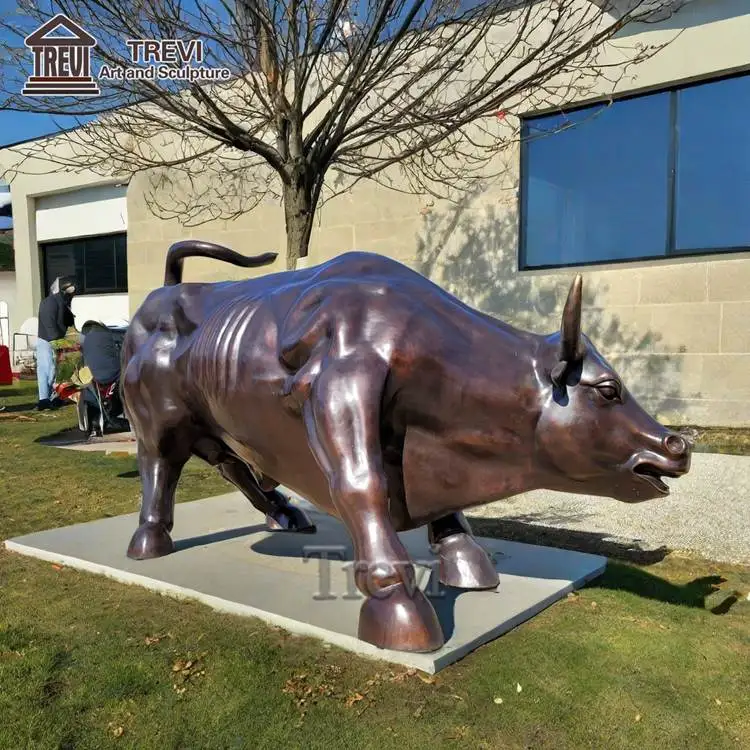 Прямая Продажа с завода в натуральную величину металлическая настенная уличная зарядка статуя быка производитель