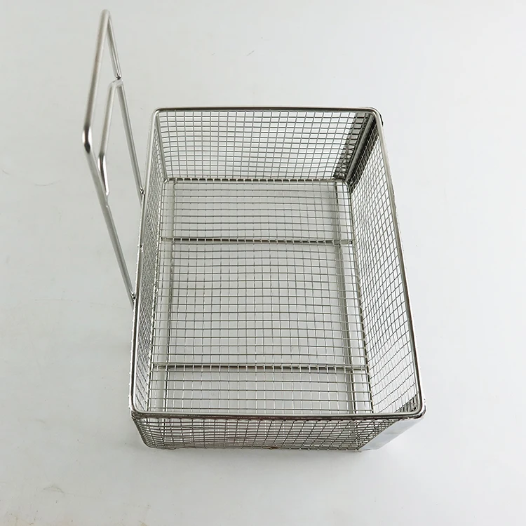 Customized Farmhouse Metal Wire Mesh Food Organizer Storage Bin Basket with Handles Under Shelf Hanging Wire Storage Basket