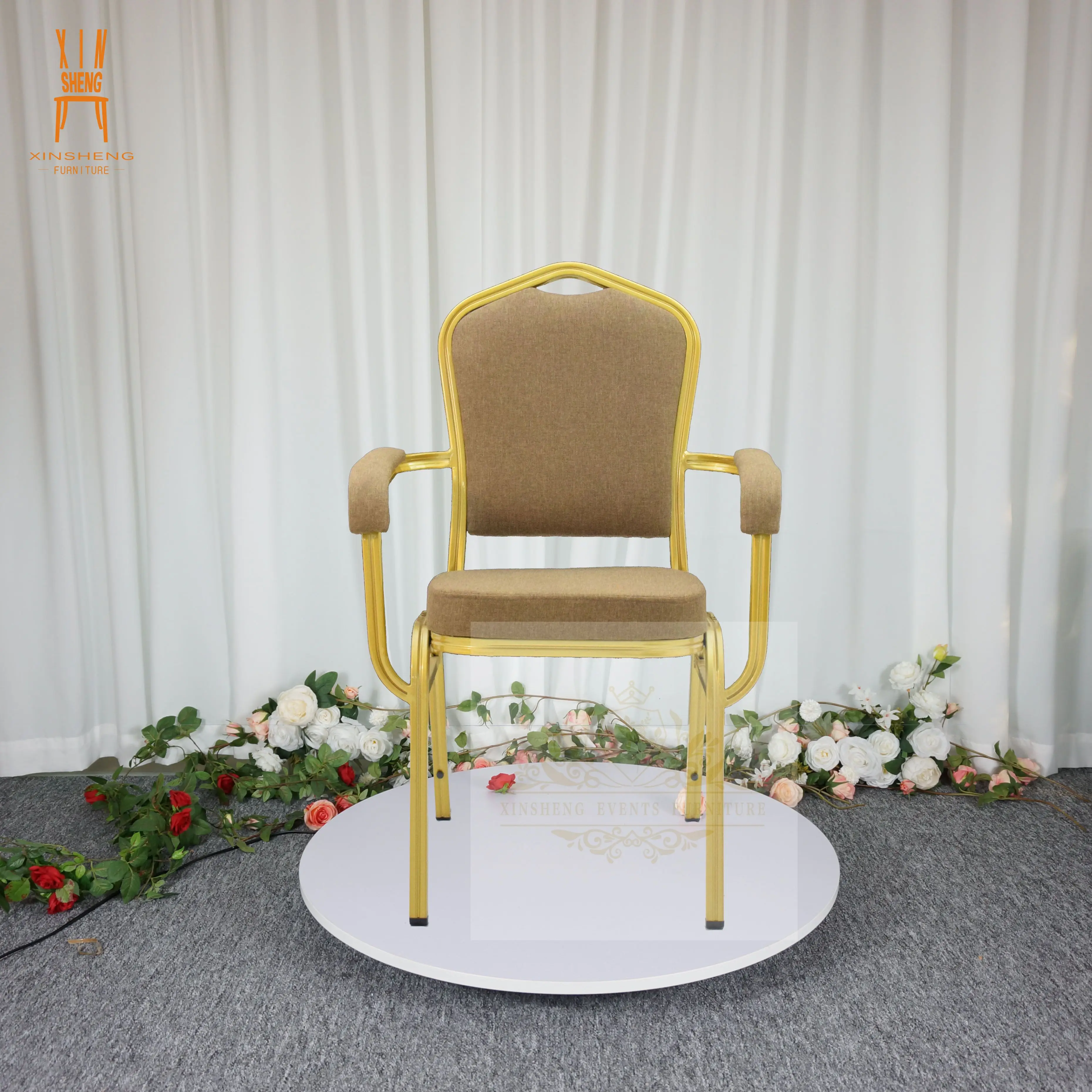 High quality wholesale gold metal frame with arm party chair for hotel banquet wedding dining chair