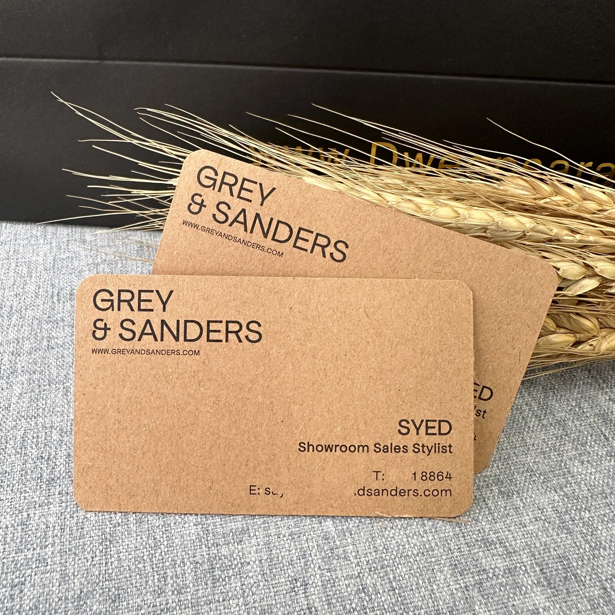 Brown Craft Paper Custom Printing logo Gold Black Print VIP Business Cards Thank You Card for Small Business Sticker