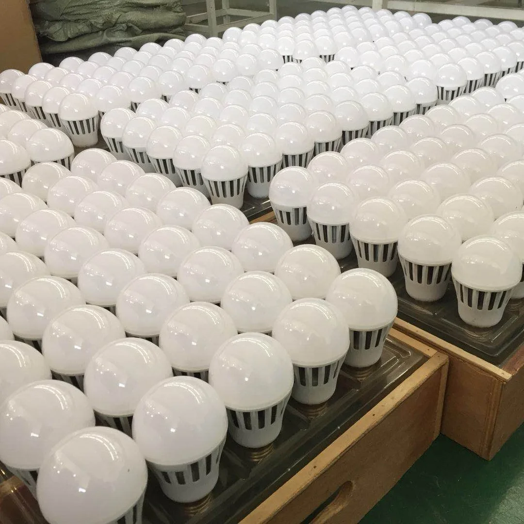 
Top Quality 10W 1000Lm Ra80 2700K 4000K 6000K 10-30V DC& 12V AC E27 Led Bulb A60 Led Bulbs G60 Bulbs Led Lights 