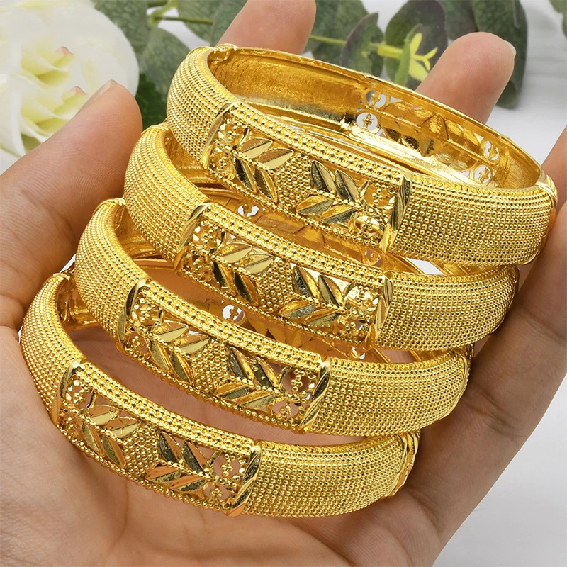Wholesale Shiny Gold Plated Jewelry Bangles Findings Copper Brass Bridal Geometric Hollow Bracelets For Women