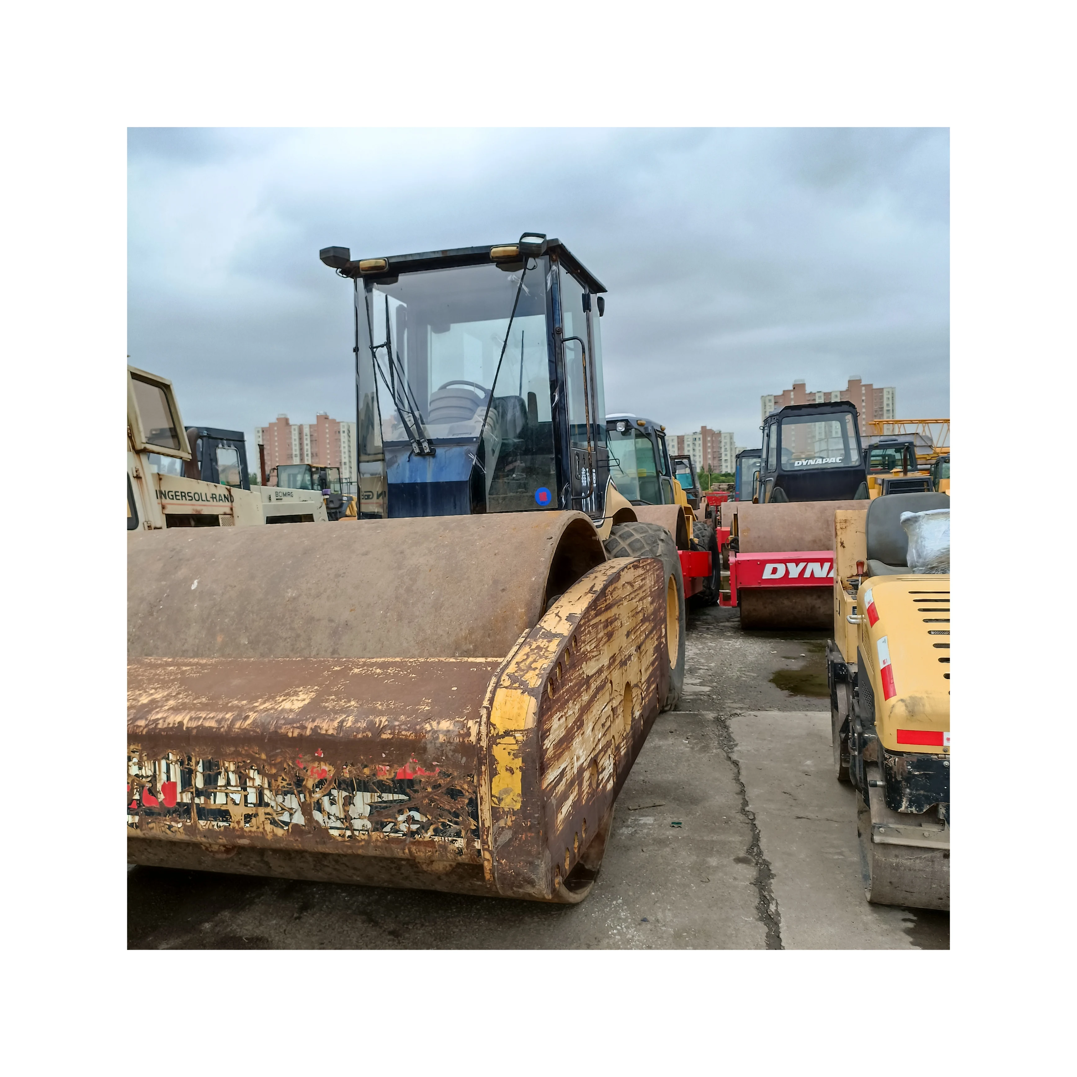 cater-pillar brand  used CATCS383E road roller