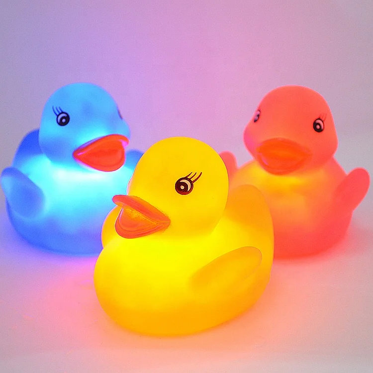 Hot Sale Colorful Waterproof Floating LED Flashing Toy Light Up Rubber Duck