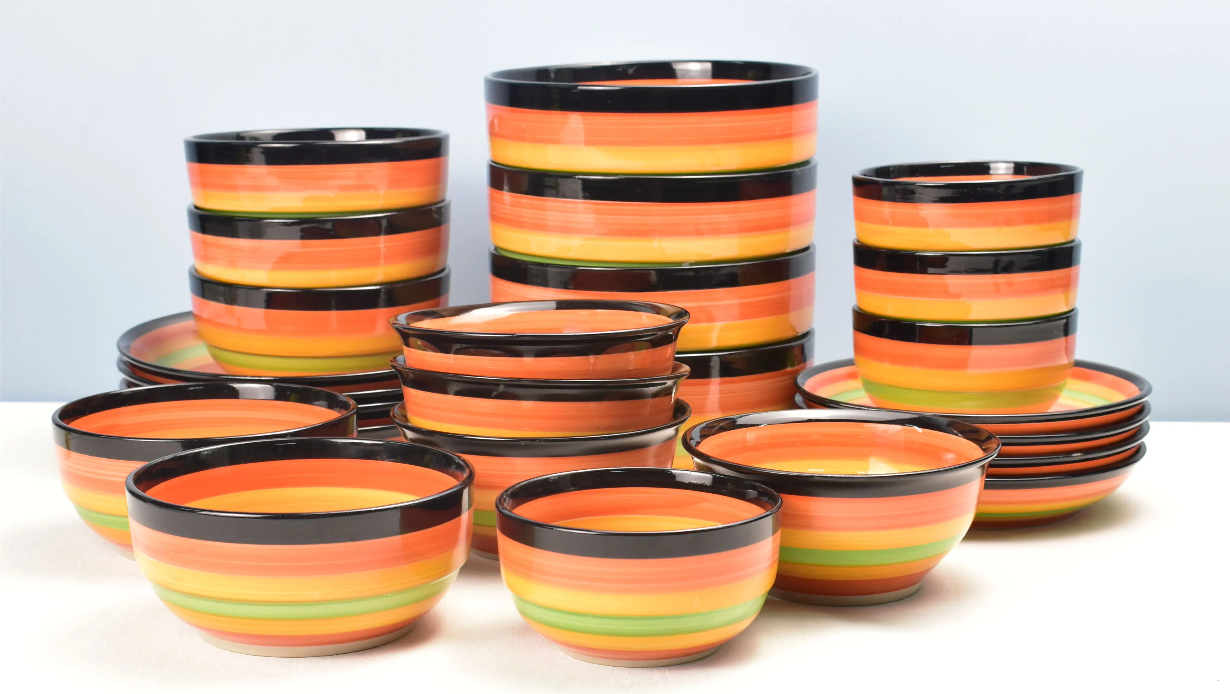 wholesale colored colorful round Shape custom printed stoneware ceramic printing plate for home and hotel