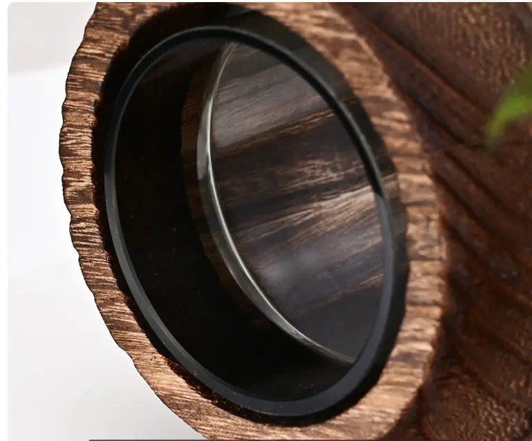 High Quality Rustic Smoked Glass Vase with Premium Wood Top for Centerpieces and Home Decor