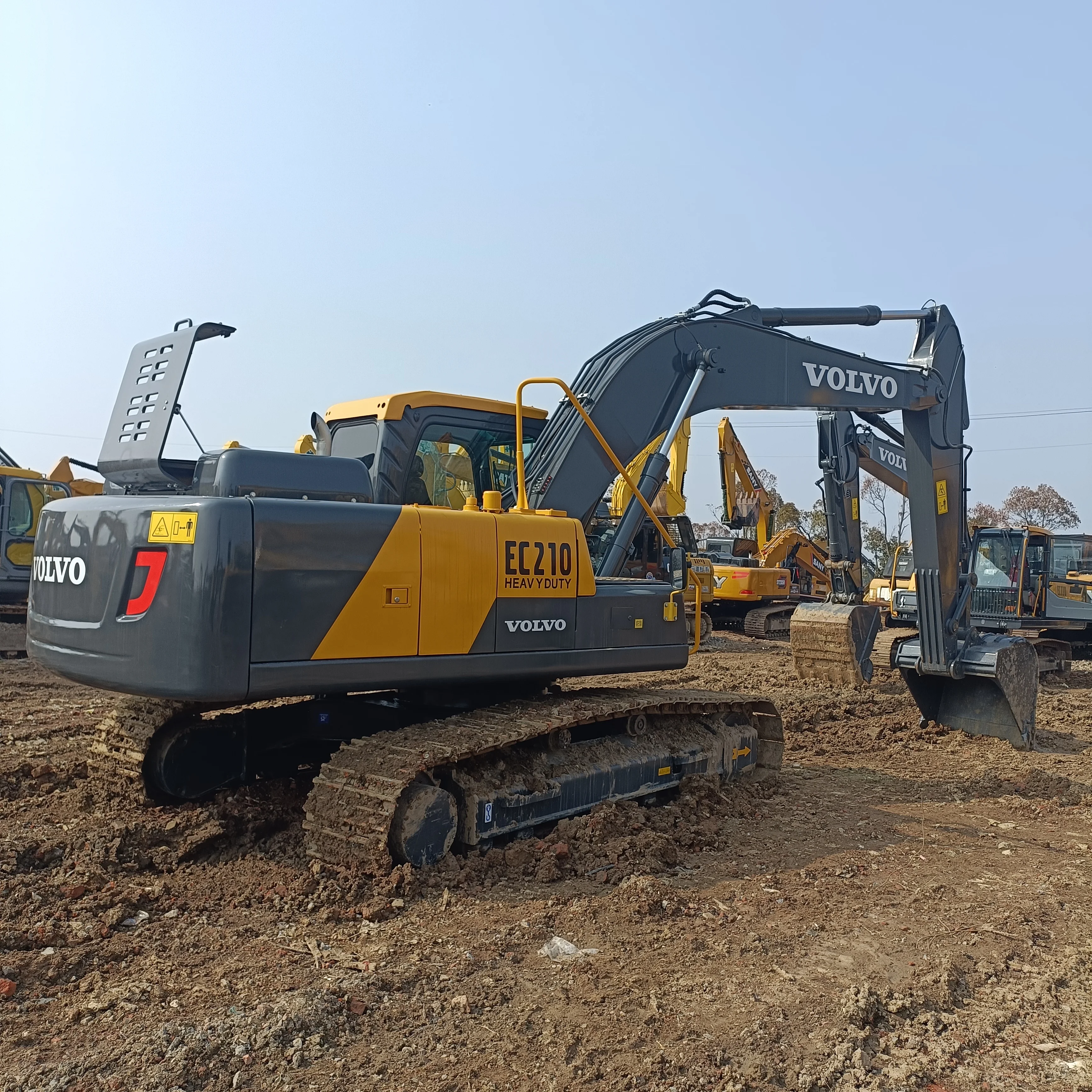 Экскаваторы Volvo EC210 хорошее качество Корея Лидер продаж