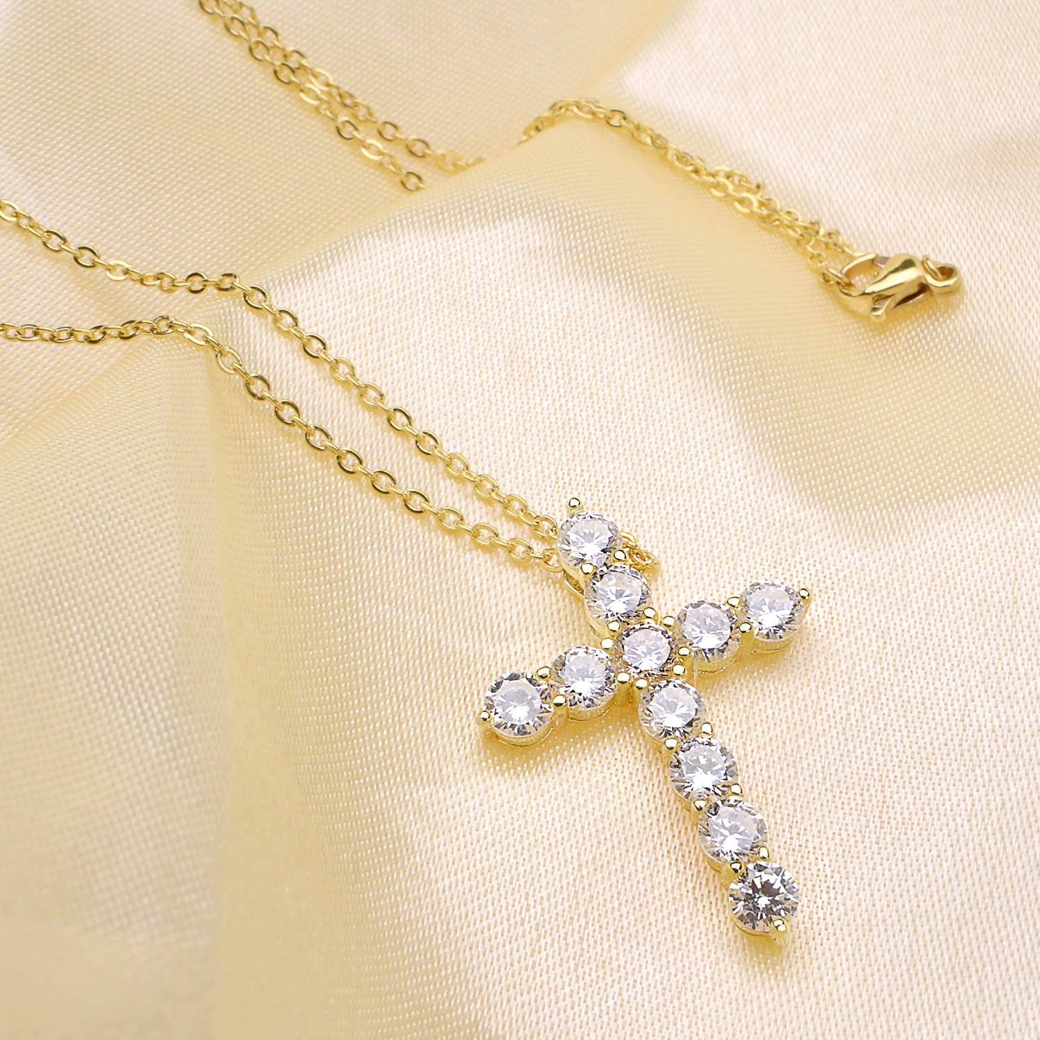 GBP Christian Jesus Cross Religious Pendant Necklace Jewelry Delivery Silver White Zircon