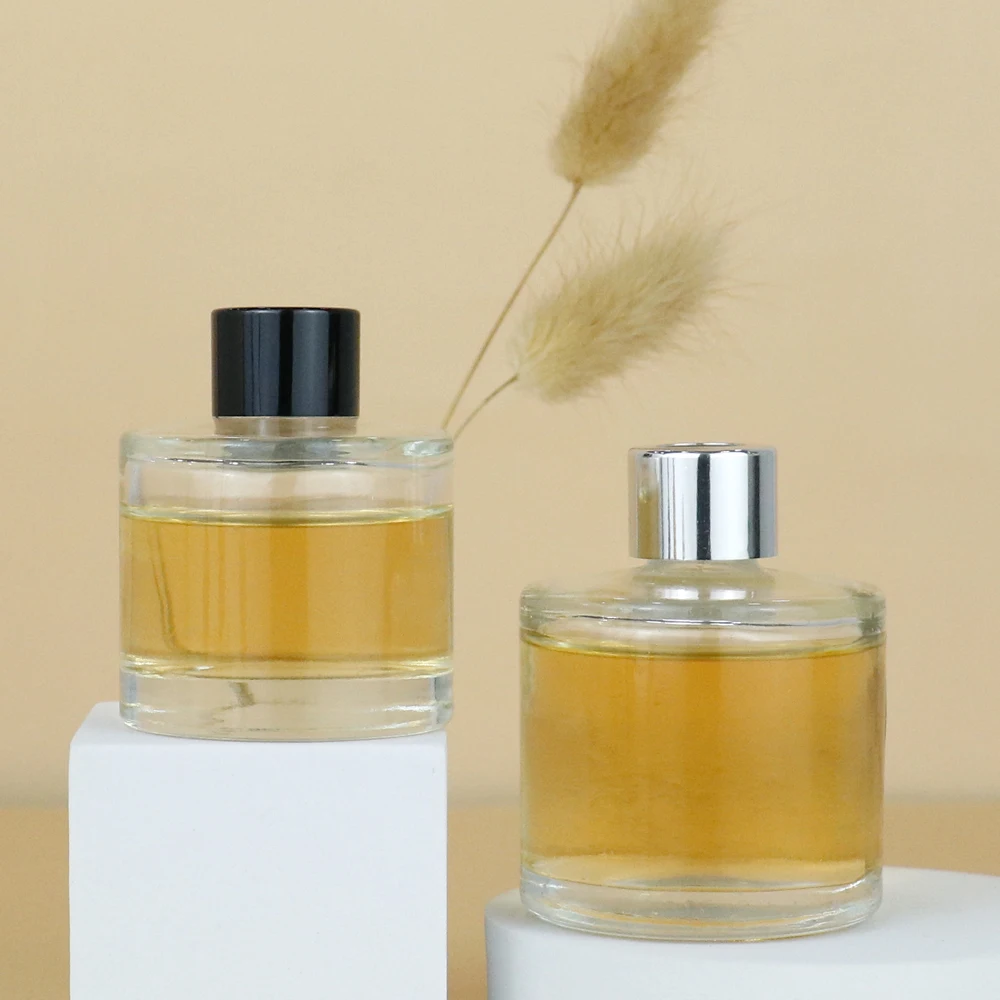 Wholesale Aroma Perfume Reed Diffuser Aromatherapy Bottles 30ml 50ml 100ml Empty Glass Reed Diffuser Bottle