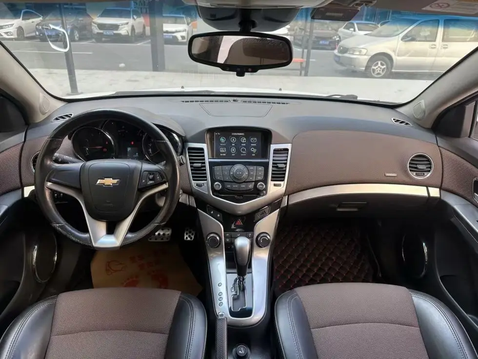 Wholesale 2014 Chevrolet monza 1.6L used car cheap vehicles taxi driving school online car-hailing for sale