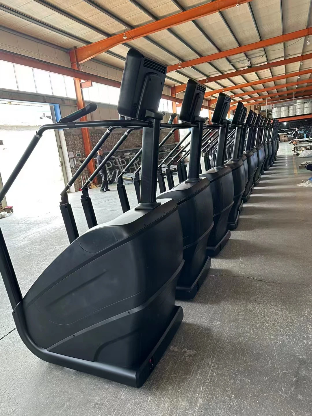 LZX-P11 professional gym equipment commercial use stair master machine and step machine for sale