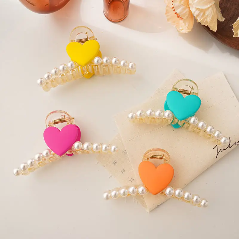 New Fashion Heart Shape Pearl And Plastic Hair Claw Clips Hair Accessories For Women