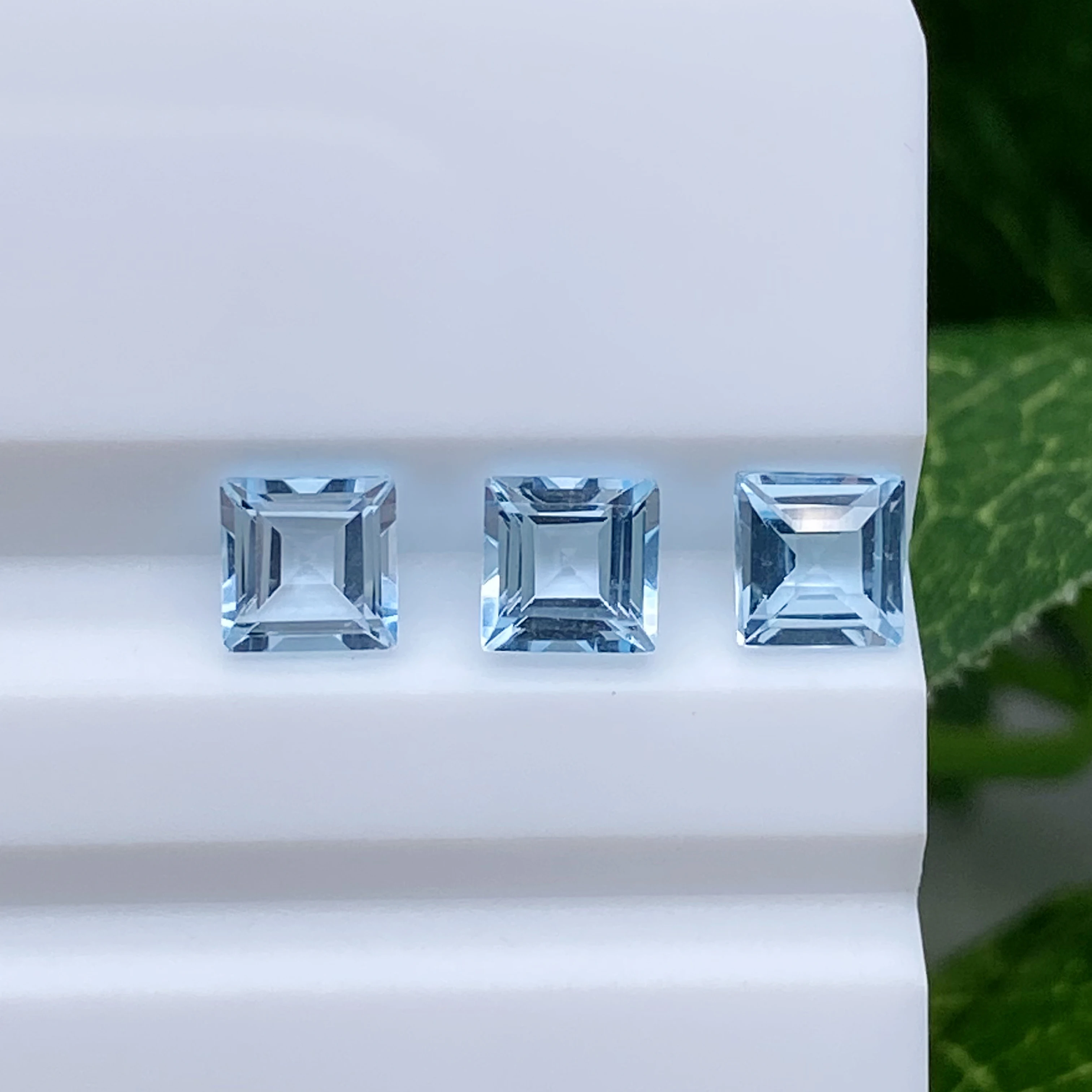 Square Shape 4.0mm~10.0mm High Quality Loose Gemstone wholesale prices Jewelry Making Natural Sky Blue Topaz