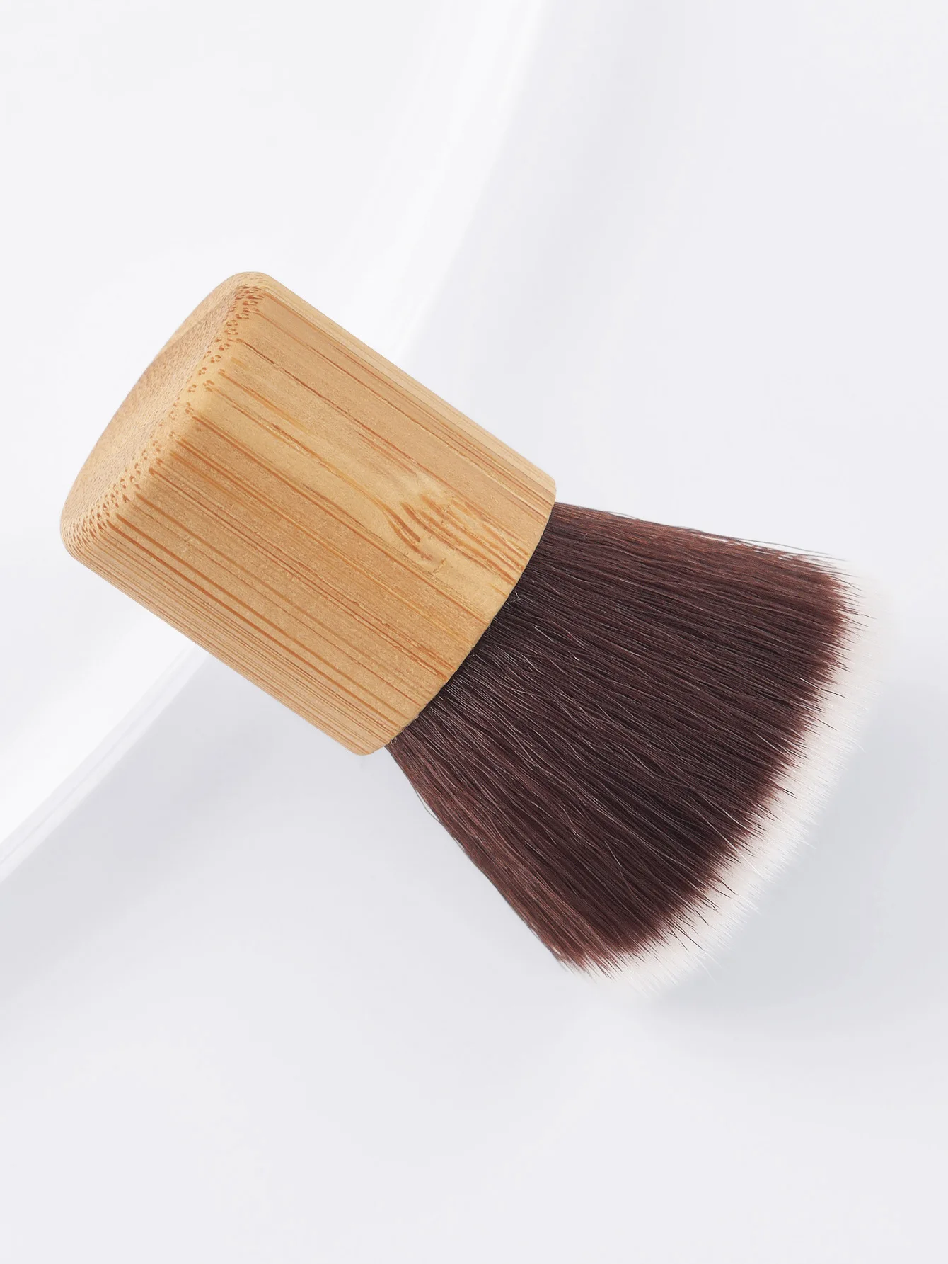 Mauri Hot Sale Big Powder Single Bamboo Handle Small Powder Makeup Brush Foundation Kabuki Brush