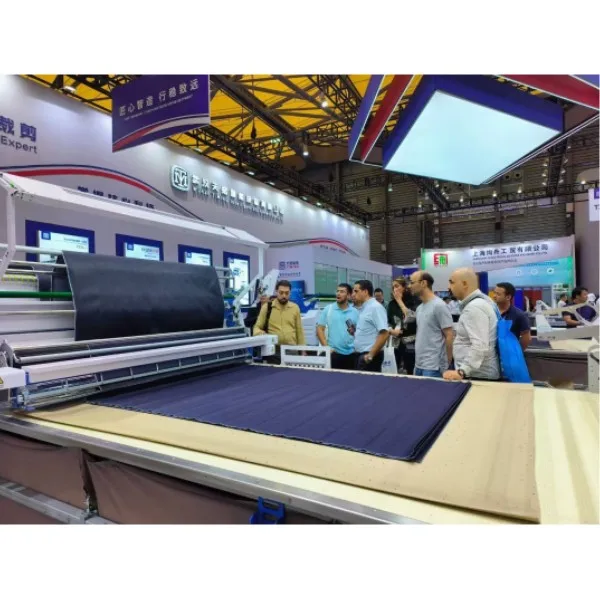 Автоматическая раздвижная машина для одежды и домашнего текстиля