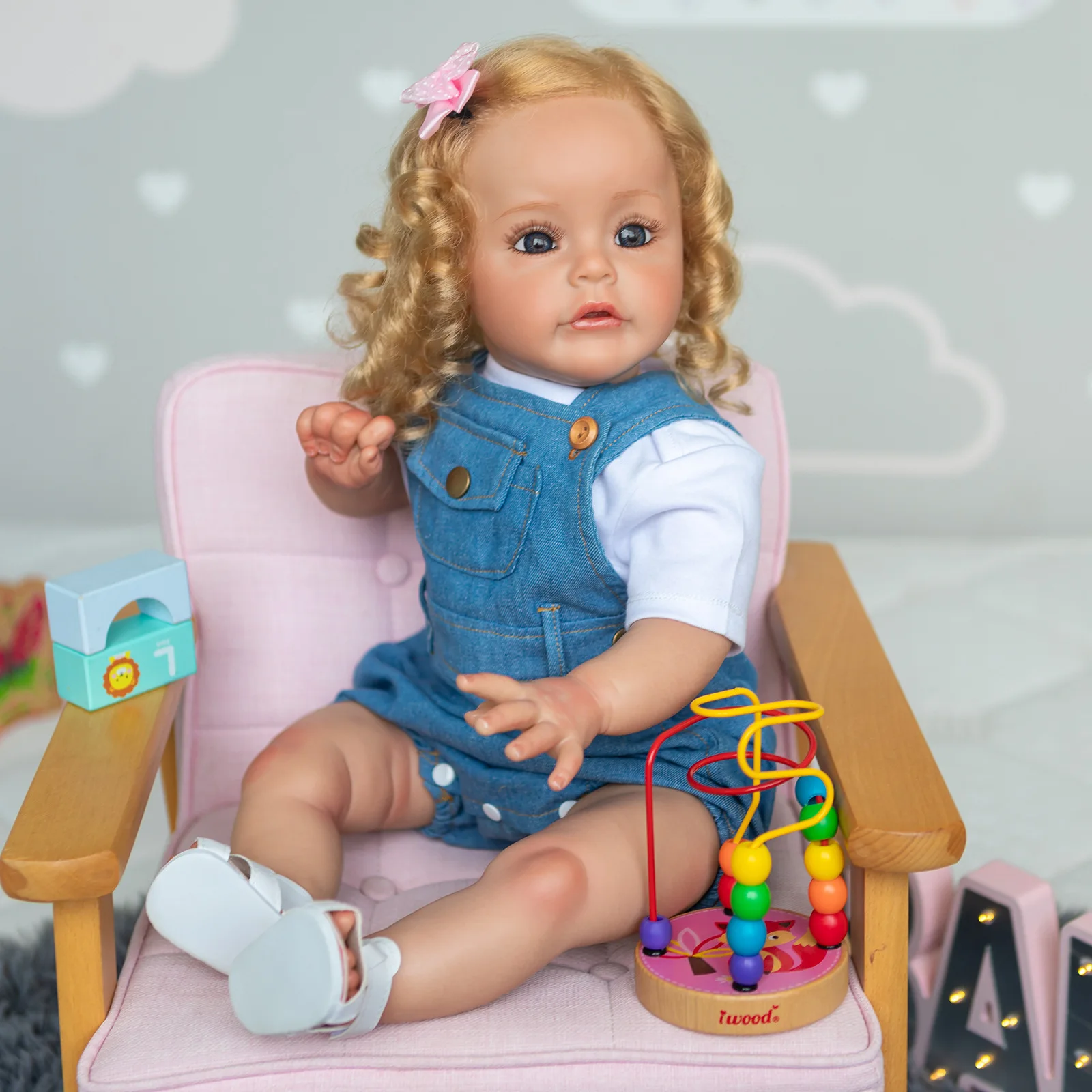 60cm Realistic Lifelike Baby Dolls Hot Selling Baby Girl Doll New Hot Products Real Handmade Silicone Vinyl Reborn Baby Doll