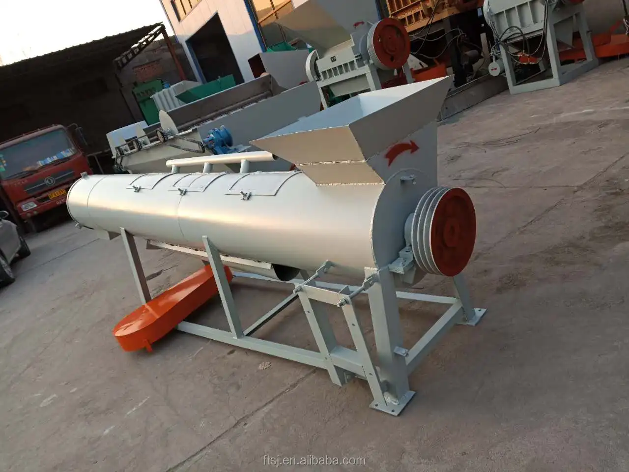 Plastic Pet Flakes Friction Wash Machine Recycling Washing Line Friction Washer Machine For Waste Plastic Pp Pe Pet Film