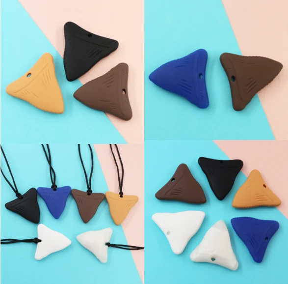 Safe Durable Chewly  Boys  And Girls Shark Tooth Silicone Sensory Toys Autism Chew Necklace for Kids with ADHD SPD