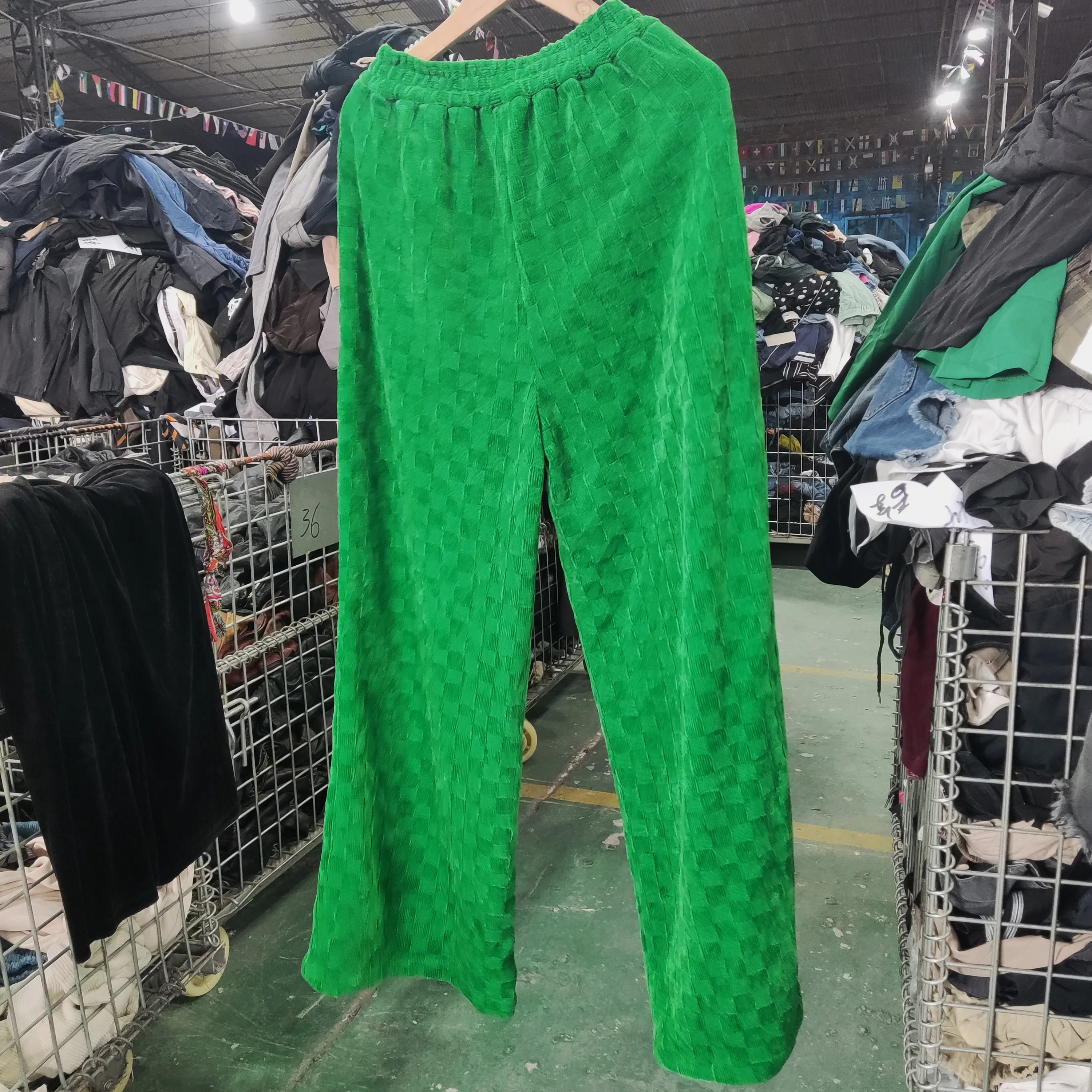 Женские широкие брюки