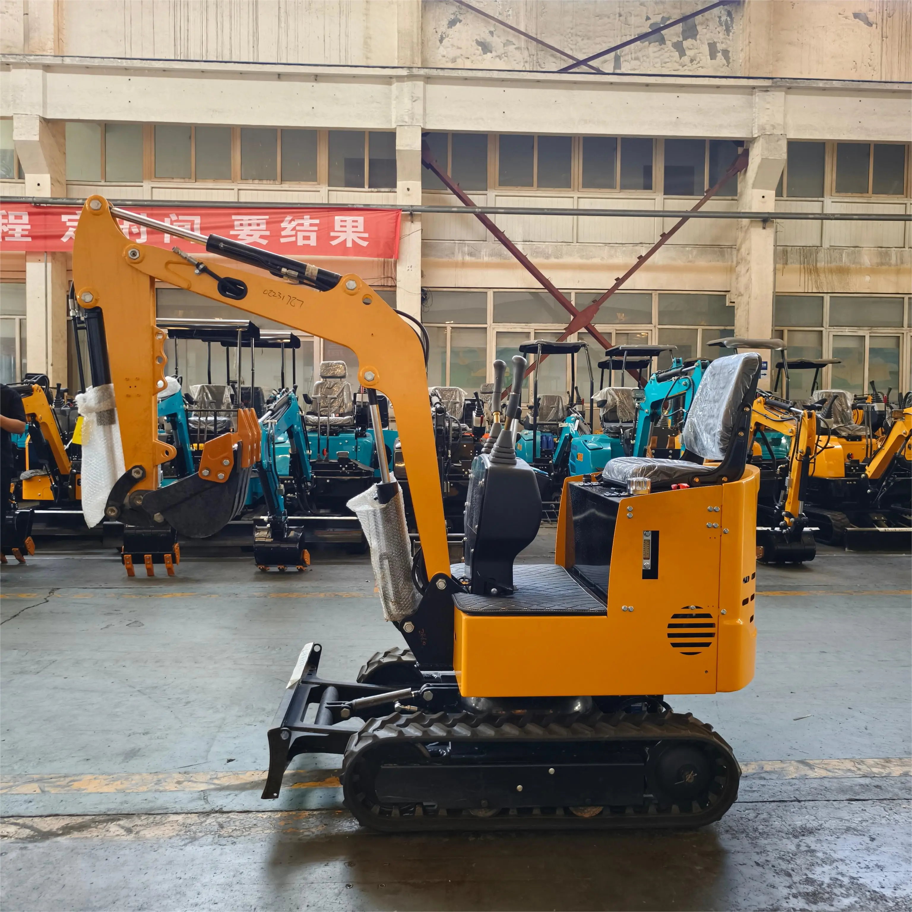 Hot Selling Construction Machinery Excavator 1.2Ton Hydraulic Tracked Excavator