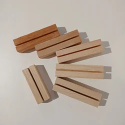 Custom cheaper photo card wood holder stand rectangle design display wooden card holder