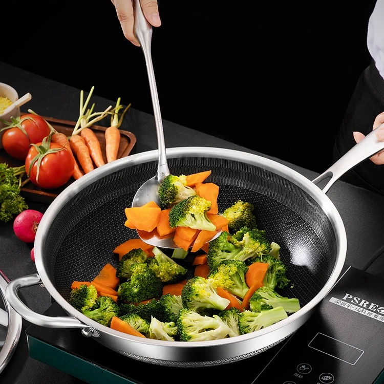 Hot Selling Double-sided honeycomb 316 Stainless Steel Frying Pan triple-layer Steel Uncoated Non-stick wok