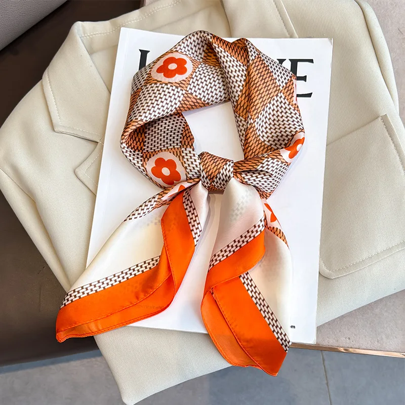 Hot sell new flower printed small square silk scarf neckerchief for women 70*70cm geometric pattern hair scarves silk bandanas