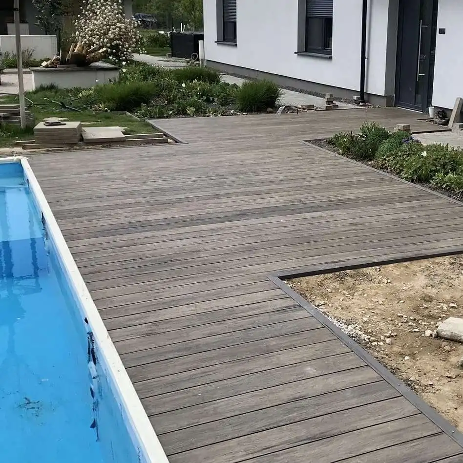 wood grain texture deep  embossed   UV resistant wpc board  decking composite  patio decking