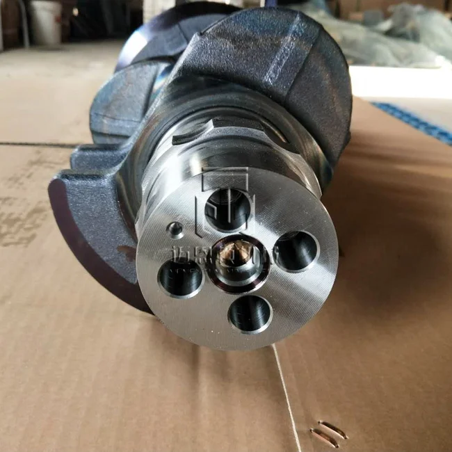 D7E BF6M1013 CRANKSHAFT 04294255 04501008 4110000970245 02931508 04284997 20790461 21245957 20050510136 040300101306