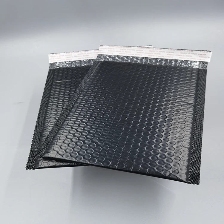 Black bubble mailer packing bubble bag packing Kraft Metallic Bubble Envelope Express Mailing Bag