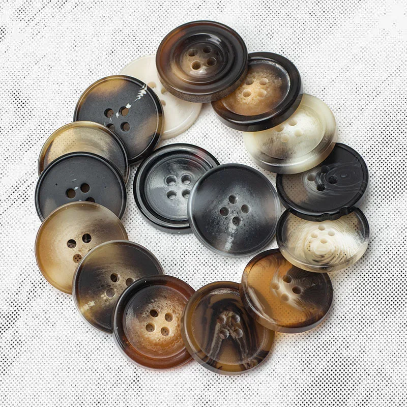 Wholesale 4 Holes Button For Clothes Garment Accessories Button