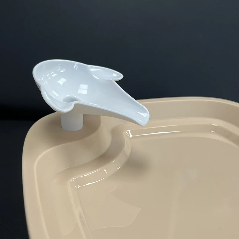 2024 trends products Custom Pet Drink Fountain Cat Water Feeder dispenser Indoor Filter Water Drinking Dispenser USB For Dog Cat