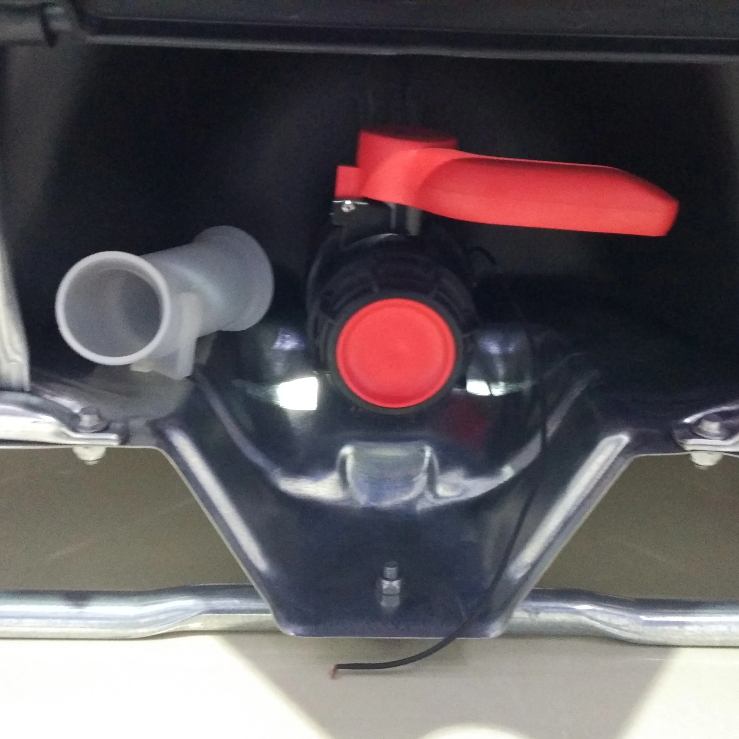 1000l ibc black liquid container