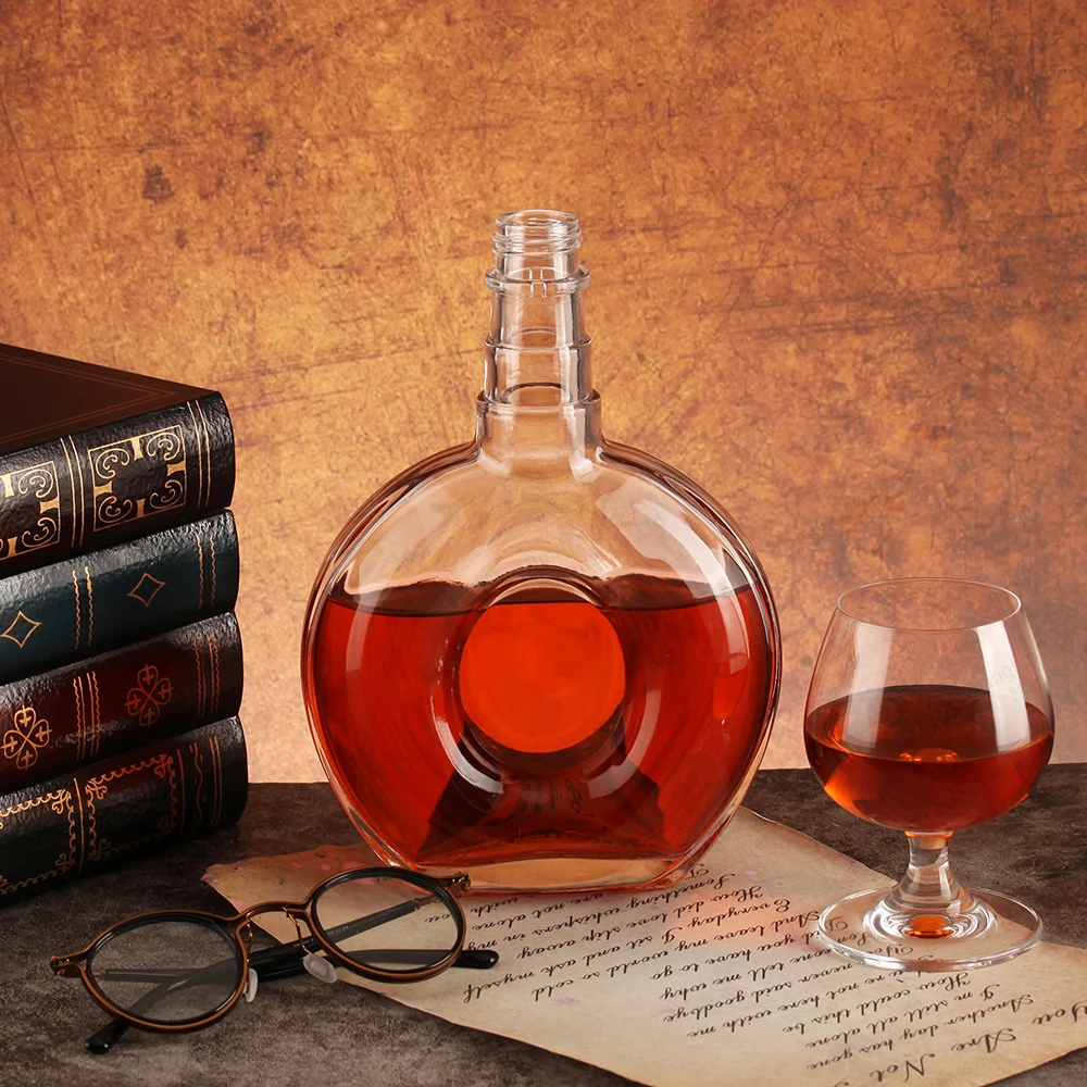 Manufacturer Fancy 700ml Round Crystal Clear XO Brandy Cognac Liqueur Tequila Vodka Whisky Spirits Beverage glass bottles