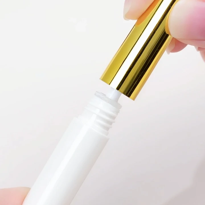 Private Label Premium Eyelash Extension Adhesive Kit Strong Hold Waterproof Glue Rapid Dry Vegan False Lash Glue