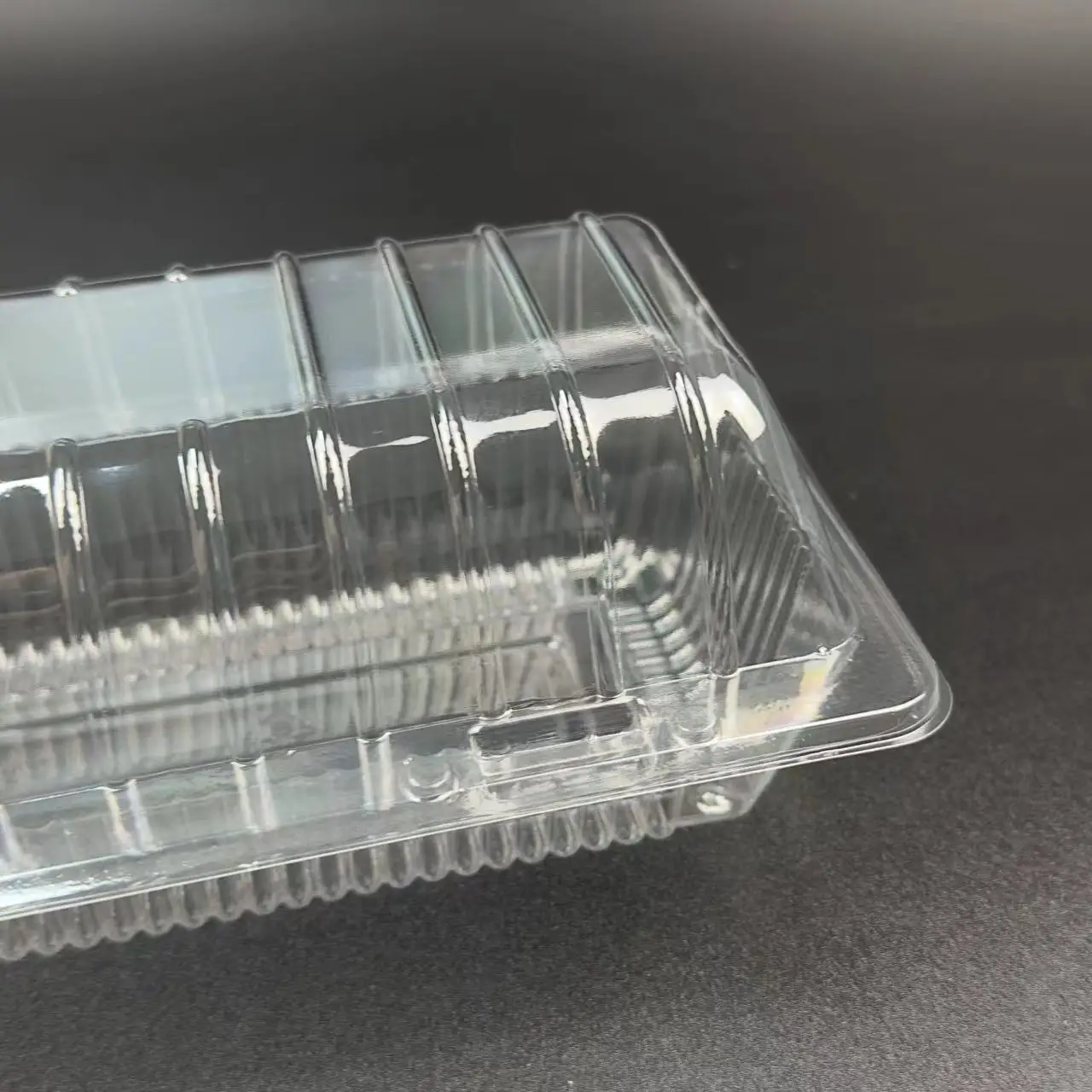 Custom Cake Container Pet With Clear Lid Disposable Triangle/square/rectangel Slice Cheese Cake Snack Dessert Plastic Cake Boxes