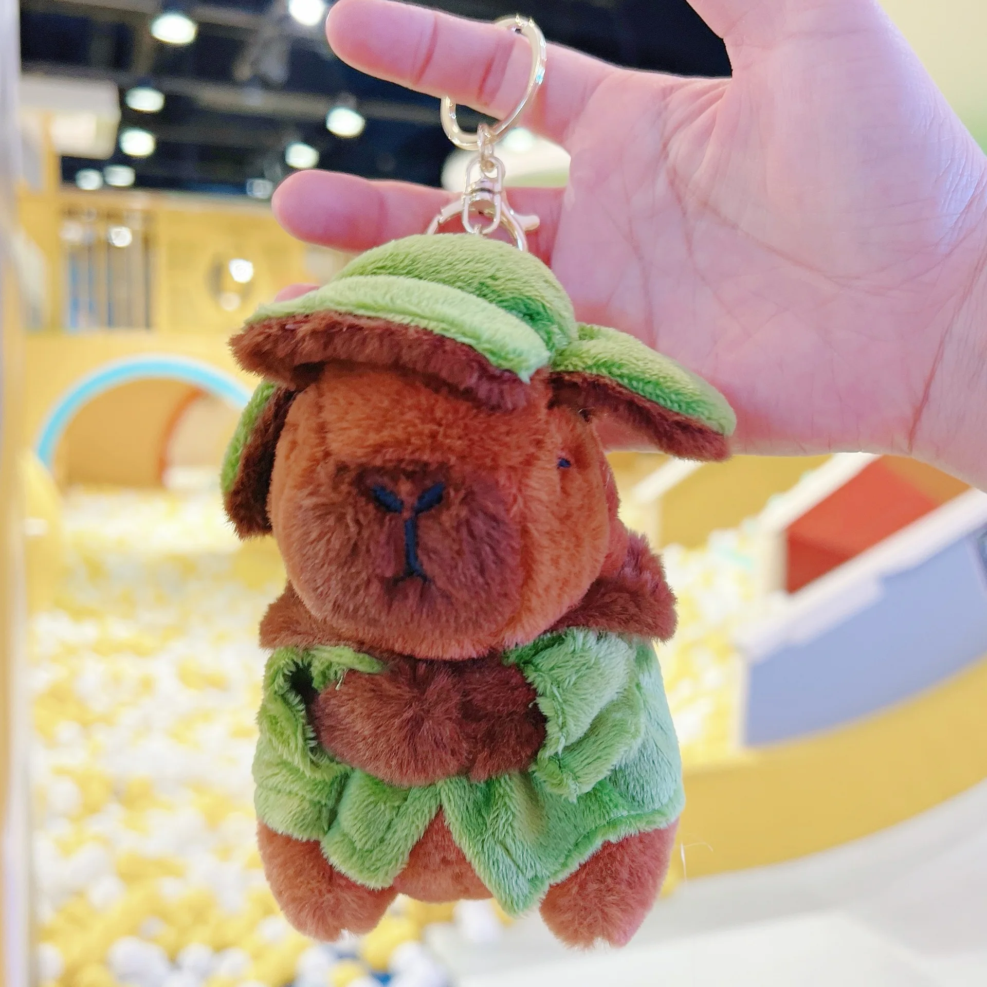 Small pendant plush creative capybara doll filled backpack hanging keychain toy wholesale