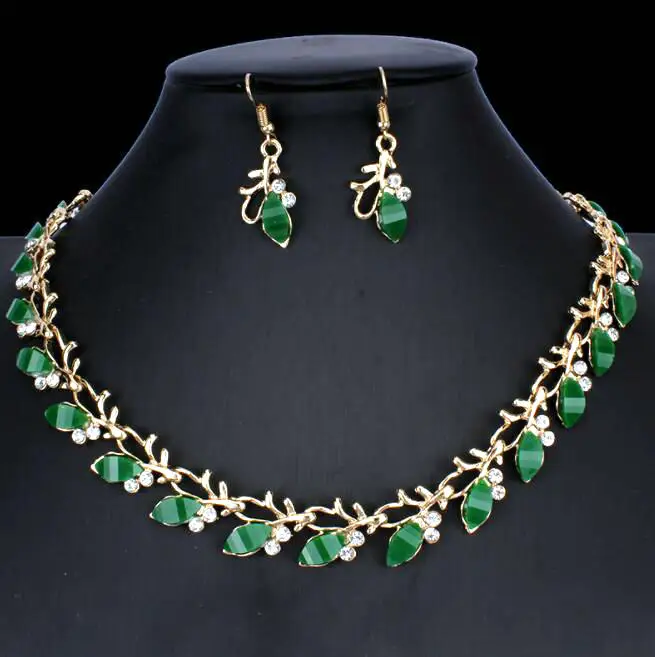 bridal necklace