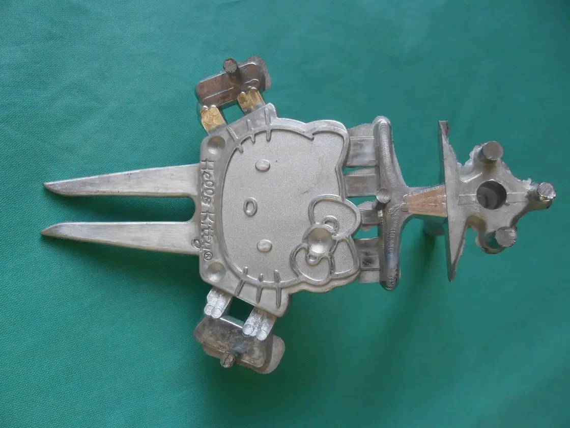 Multi cavity high precision metal die casting mold for pendant mould