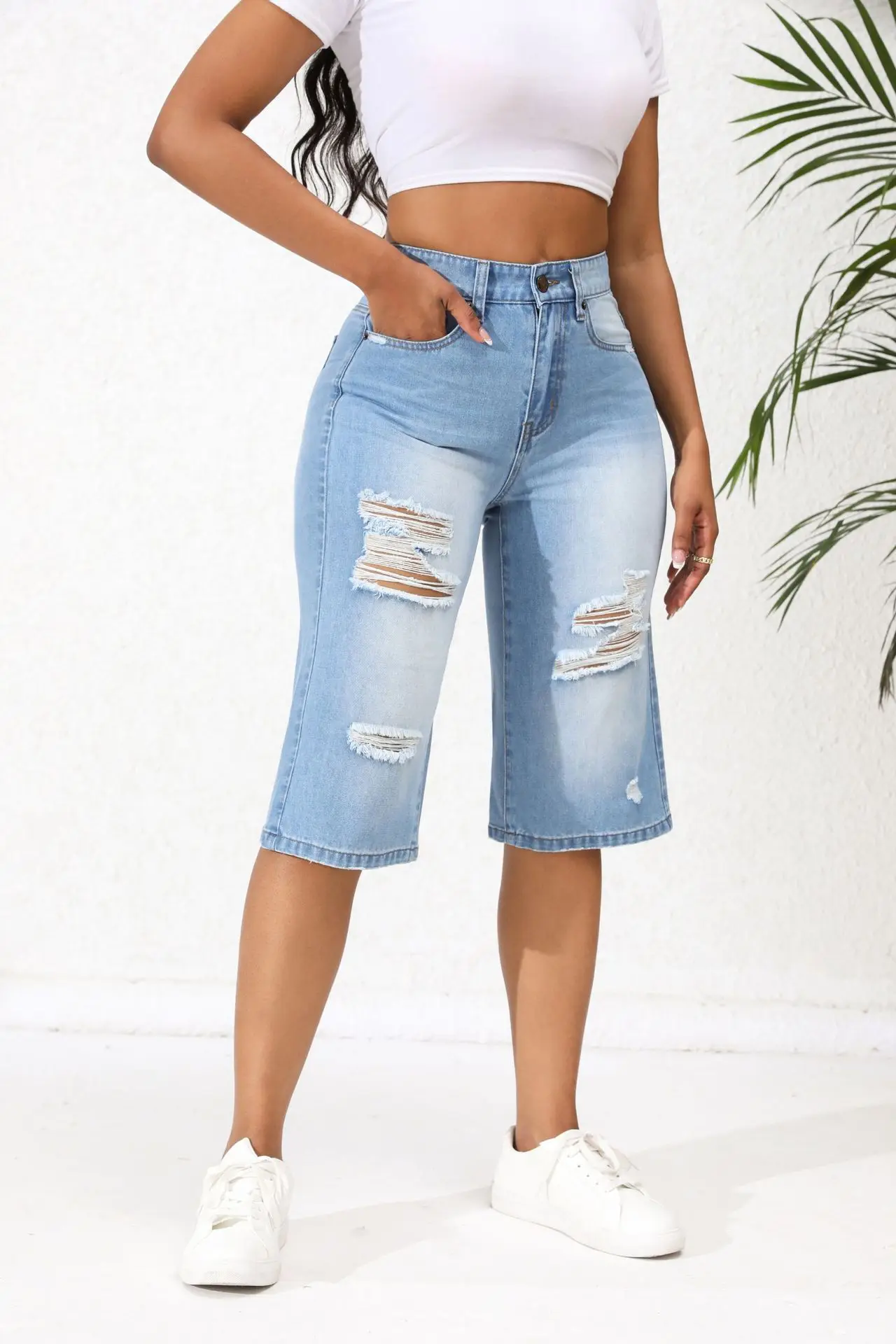 Stretchy cool stylish denim distressed ladies women shorts jeans half pant