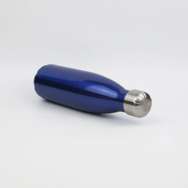 
2019 Hot Sales 500ml/17oz matte black white stainless steel vacuum insulated cola shaped chilly water bottle thermos 