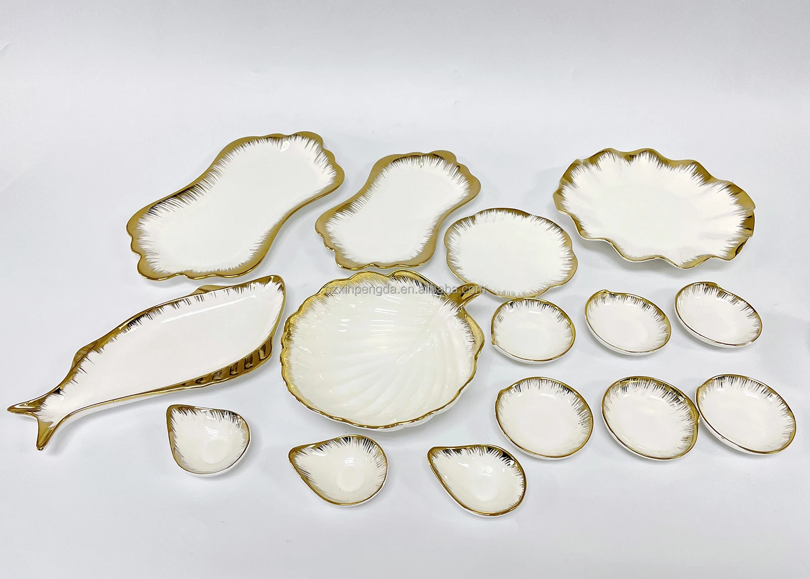 Chaoda cute and small gold rim ceramics bowl sauce dishes Tapas bowl porcelain Snack bowl with different gold rim stock