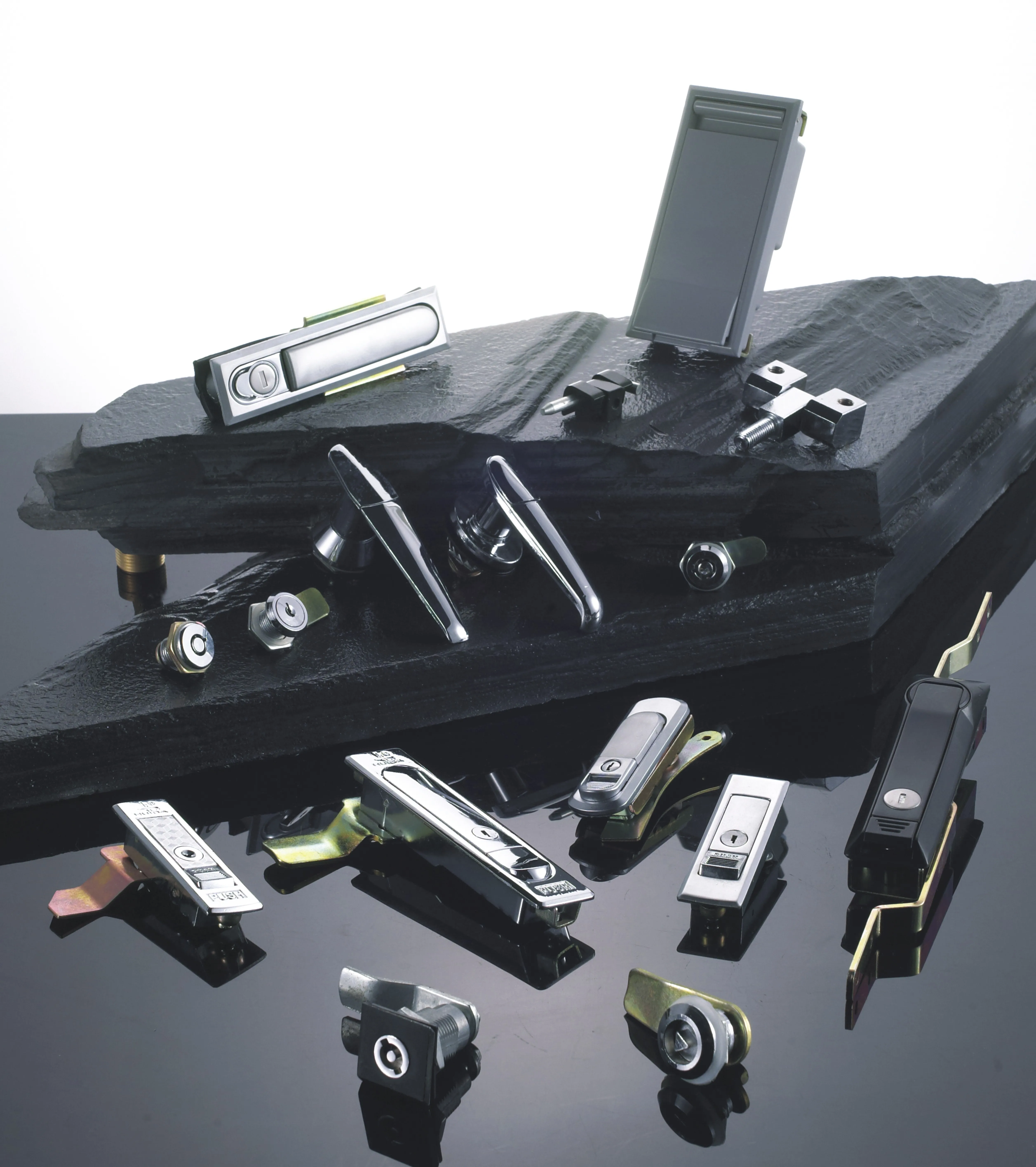 Best Quality Narrow Panel Timer Electric Solenoid Bolt Lock Cabinet Plane Passage Locks Cylinder Lock Zinc Alloy MS603,MS713 -