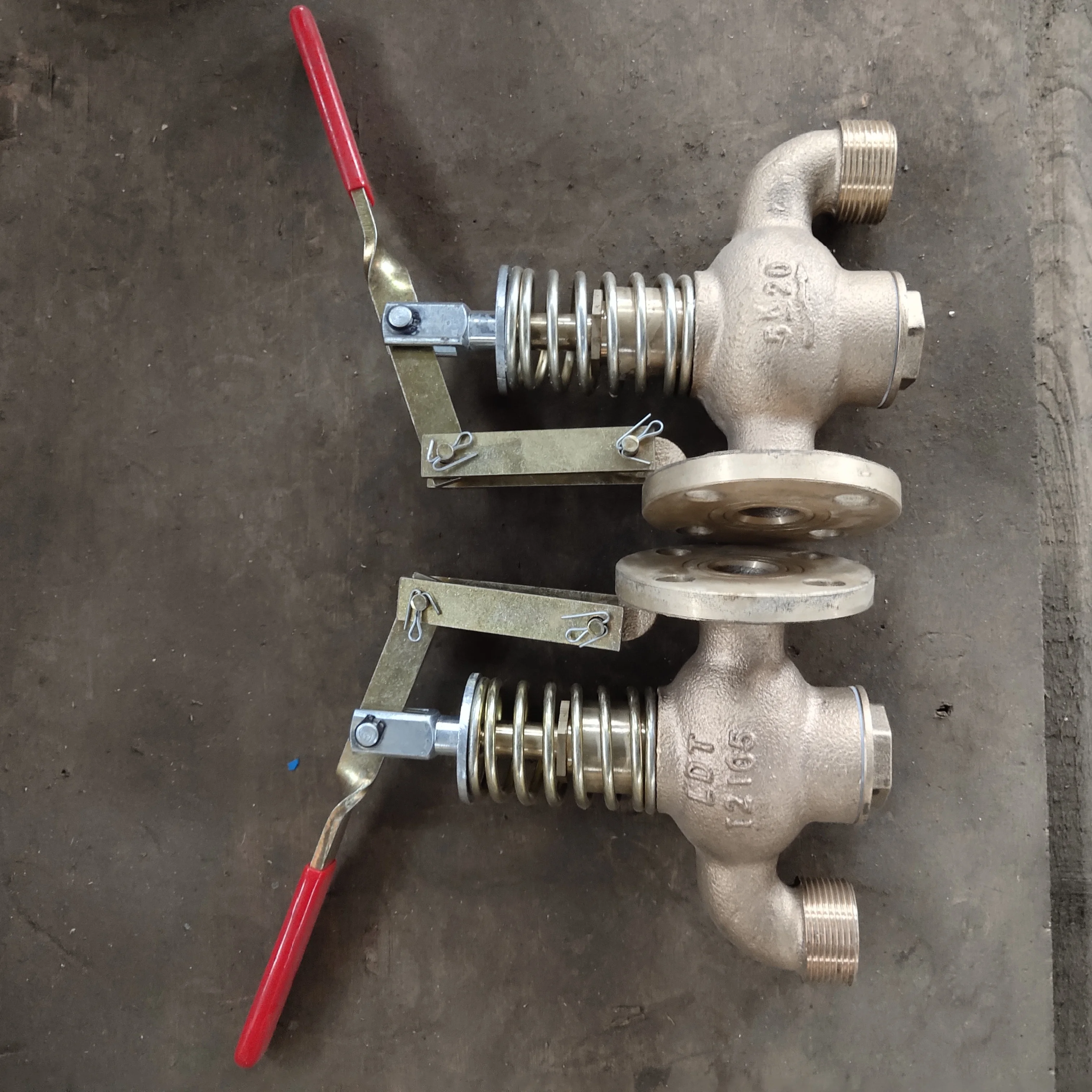 JIS F7398 SHIPBUILDING-FUEL OIL TANK SLEF-CLOSING DRAIN VALVES