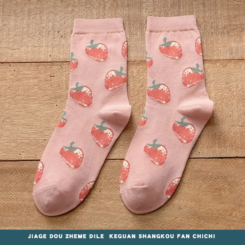Hot Fashion Japanese Style Strawberry Sweet Socks Cute Ladies Breathable Tube Sports Socks Crew Women Socks