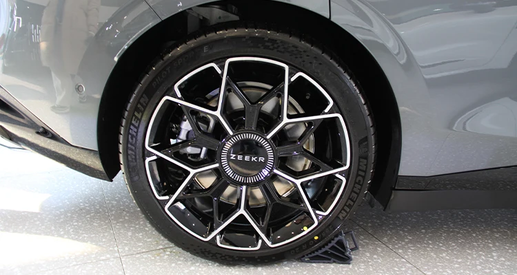 Новый электромобиль Geely Zeekr 007 для взрослых автомобиль zeekr со спортом