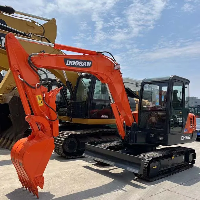 Used Mini excavator DH55 DH60 DH70 hydraulic crawler digger Used Doosan Crawler Excavator DH55 DH60 or Market Developed For Sale